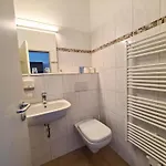 Zeitlos Garni Bed & Breakfast