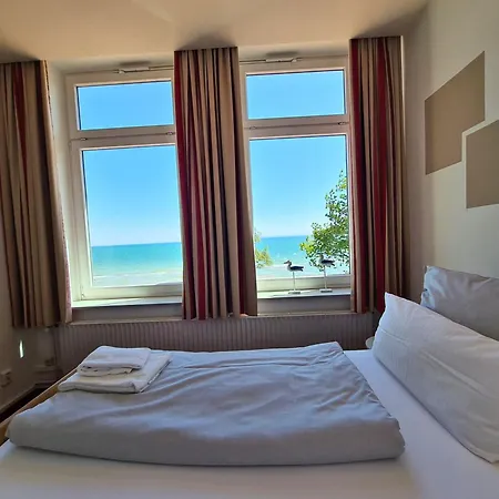 Zeitlos Garni 3* Scharbeutz