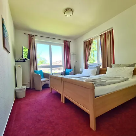 Zeitlos Garni Bed & Breakfast