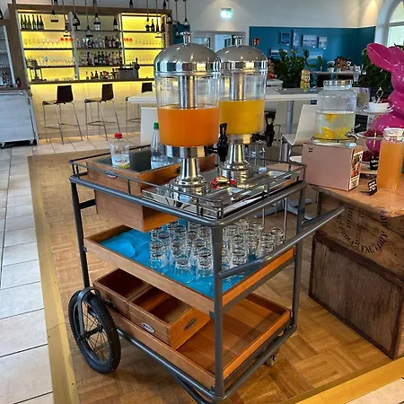 Zeitlos Garni Bed & Breakfast